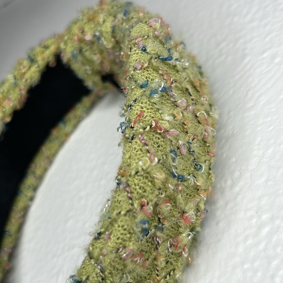 Tweed texted green knot headband - Picture 4 of 4